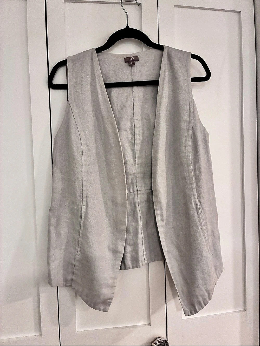 J.Jill Linen Vest in a Light Grey